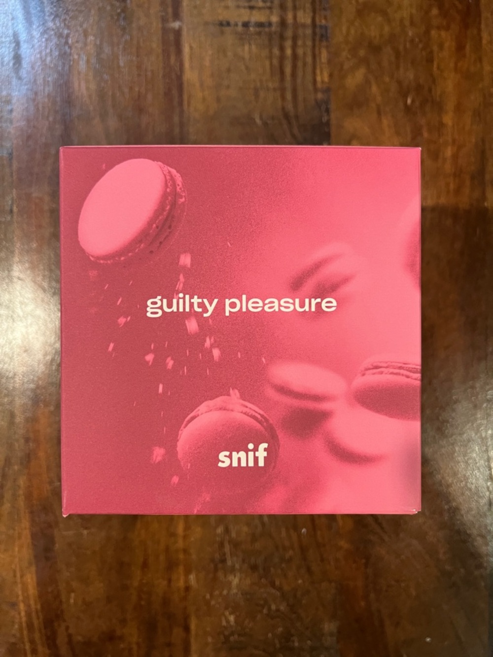 snif Guilty Pleasure Fragrance 8.5 oz Candle